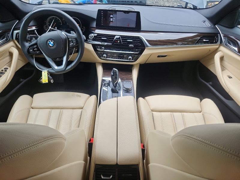 2018 BMW 540 XI 8