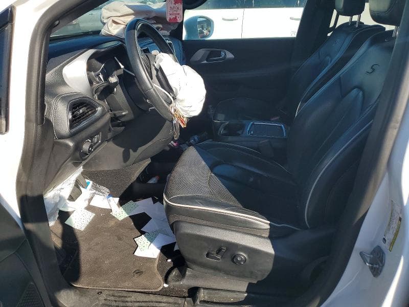 2019 CHRYSLER PACIFICA LIMITED 7
