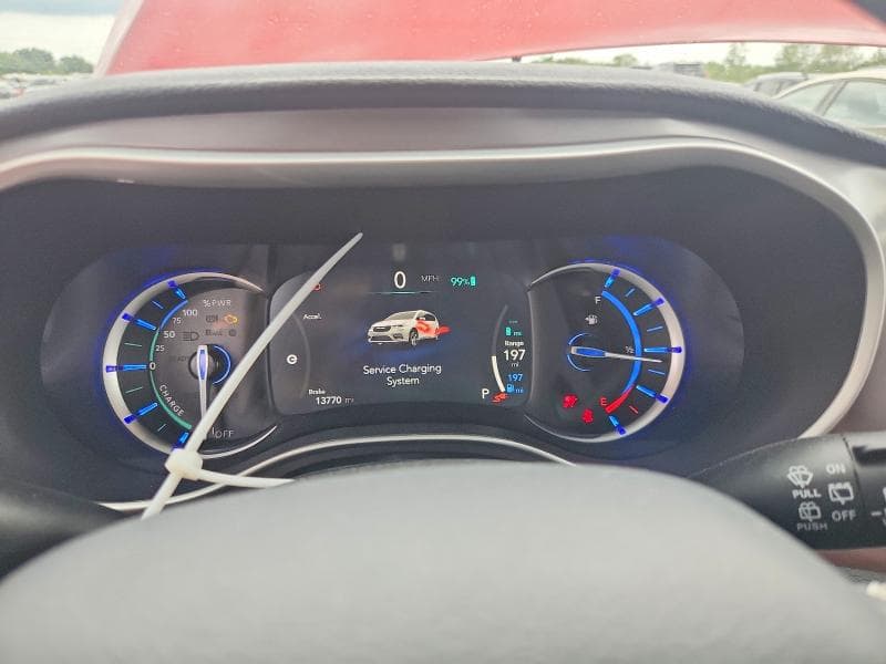 2025 CHRYSLER PACIFICA HYBRID SELECT 9