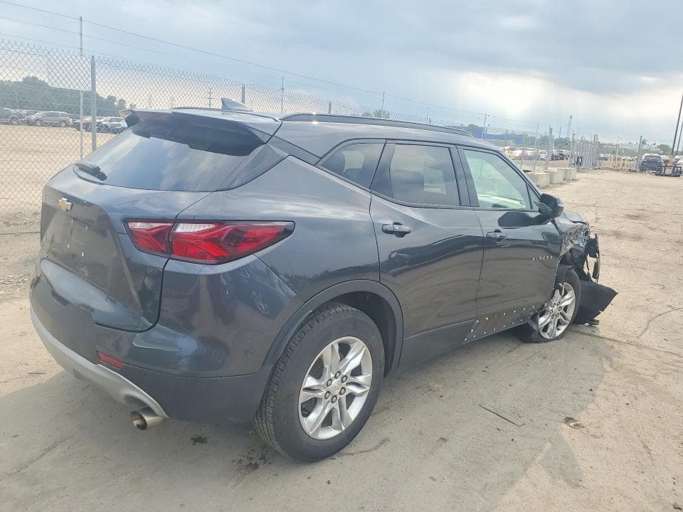 2021 CHEVROLET BLAZER 2LT 3