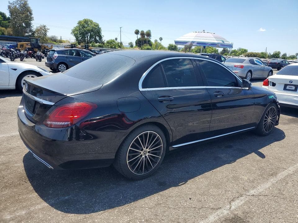 2019 MERCEDES-BENZ C 300 3