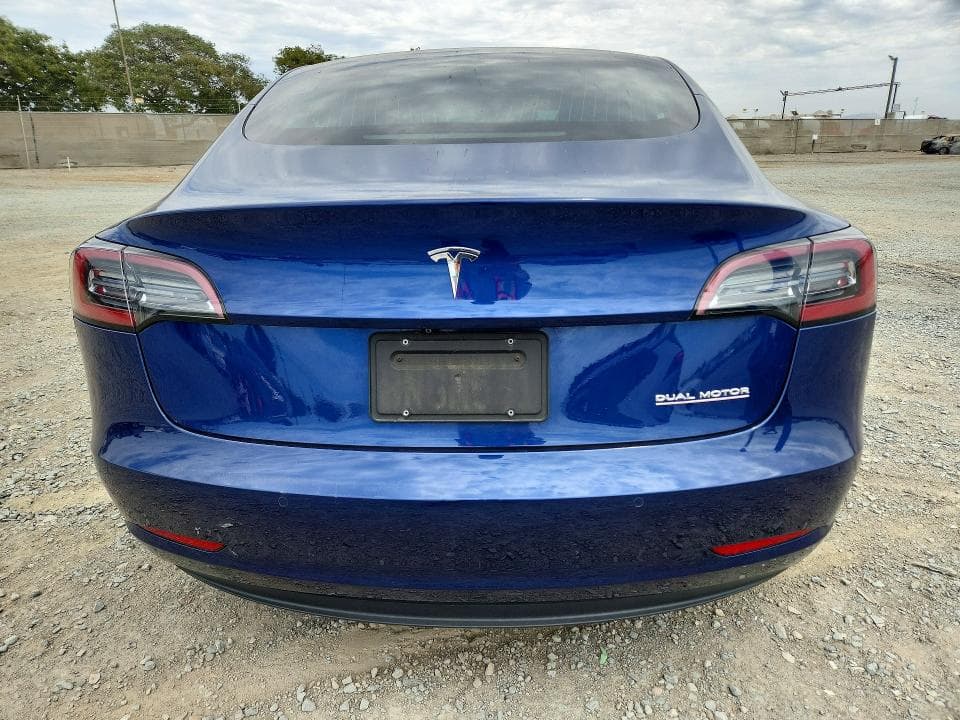 2020 TESLA MODEL 3 6