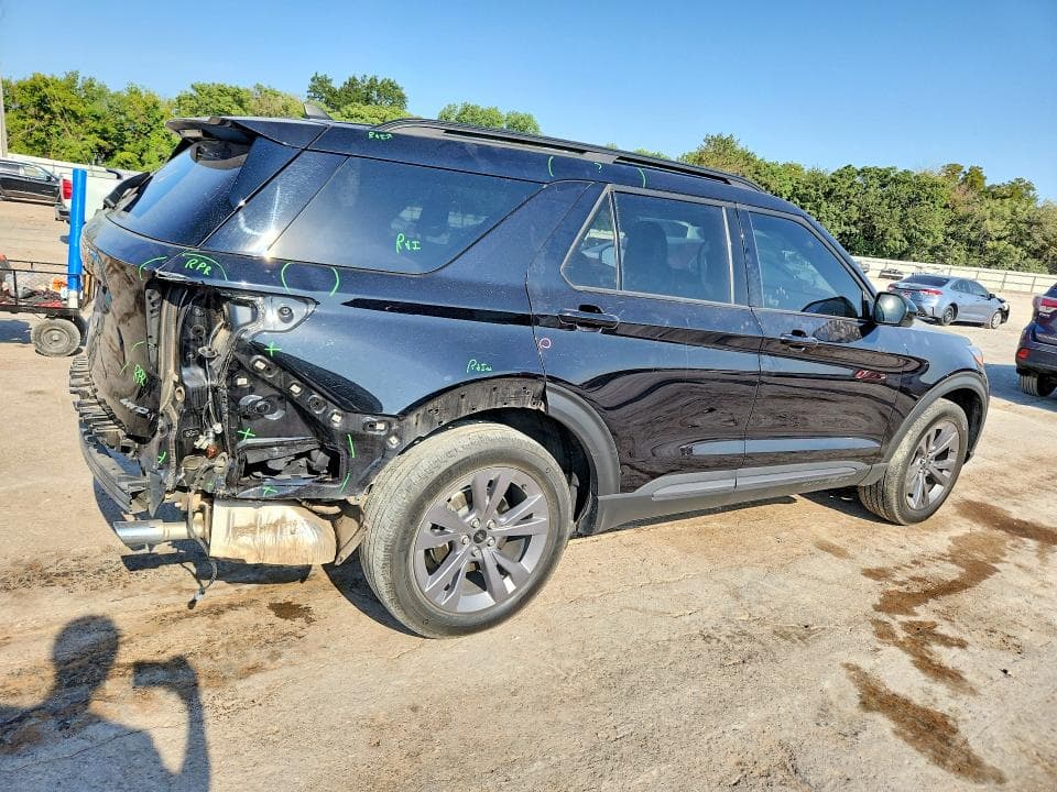2023 FORD EXPLORER XLT 3