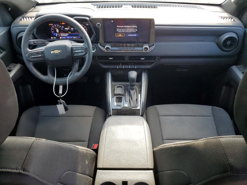 2024 CHEVROLET COLORADO 8