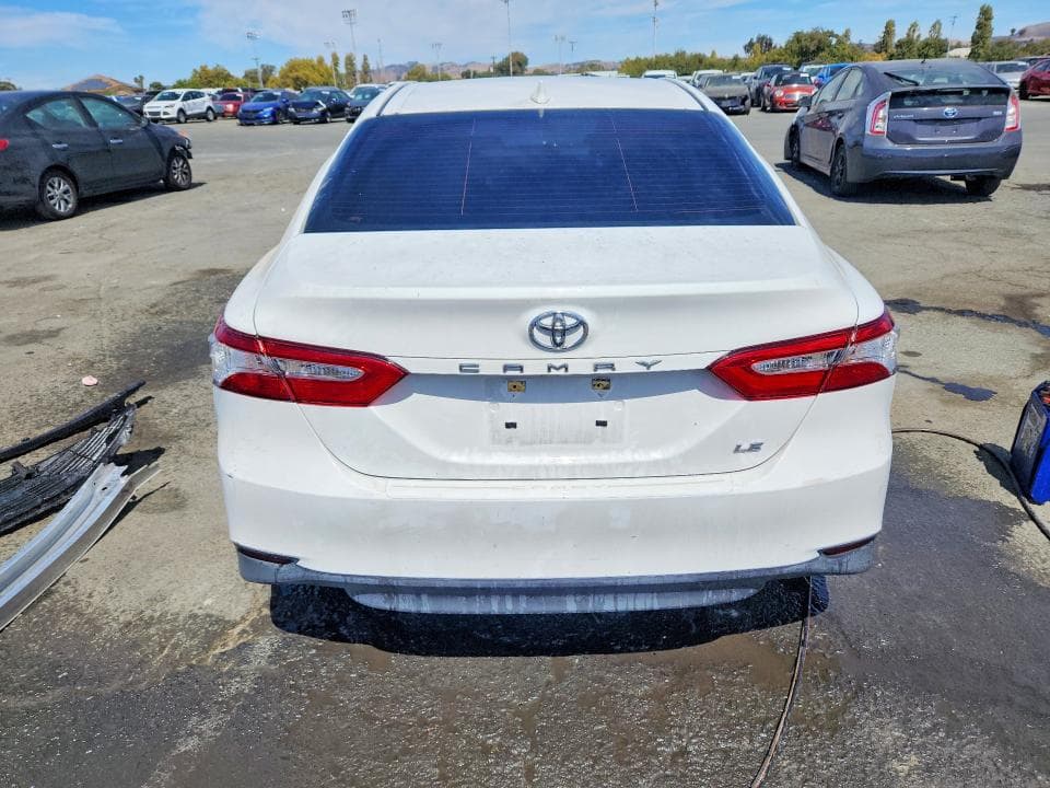 2020 TOYOTA CAMRY LE 6