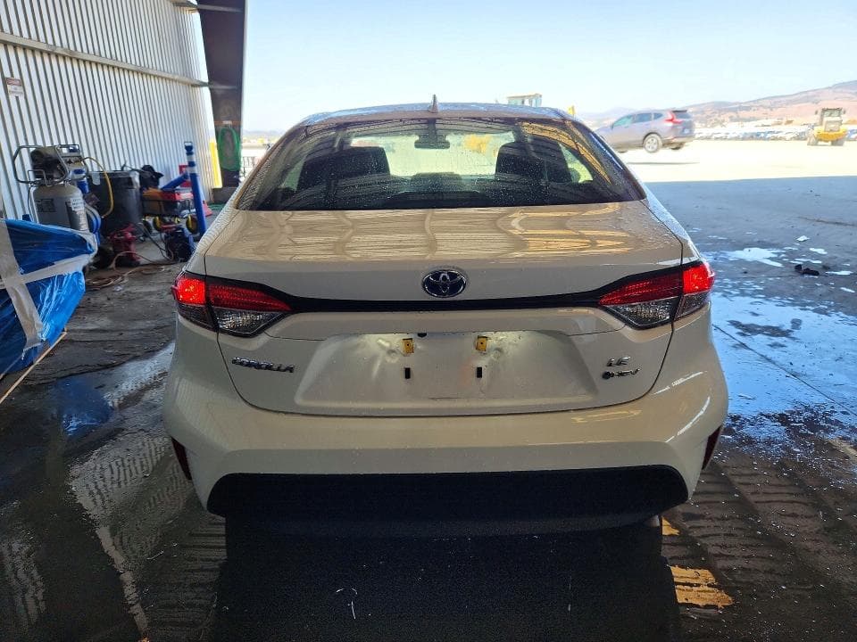 2025 TOYOTA COROLLA 6