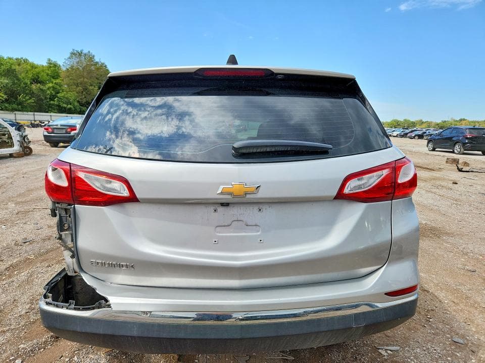 2018 CHEVROLET EQUINOX LS 6