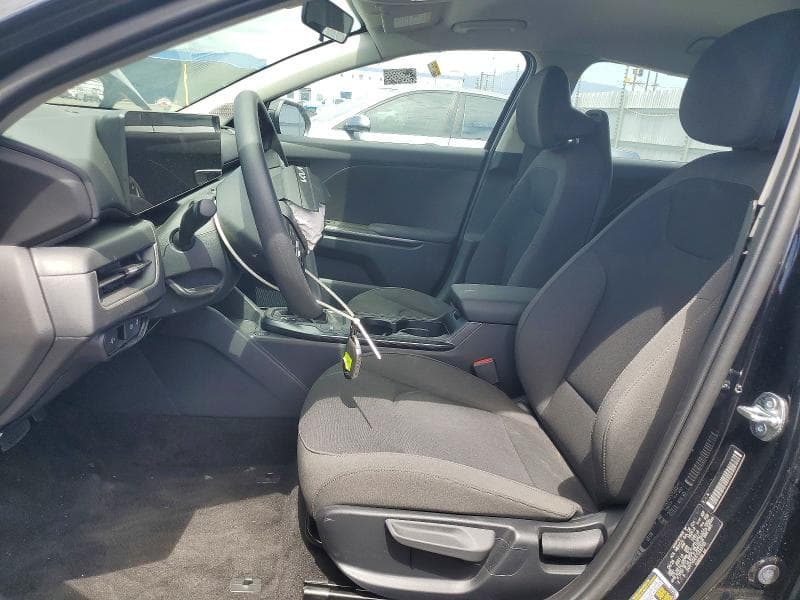 2026 KIA K4 LXS 7