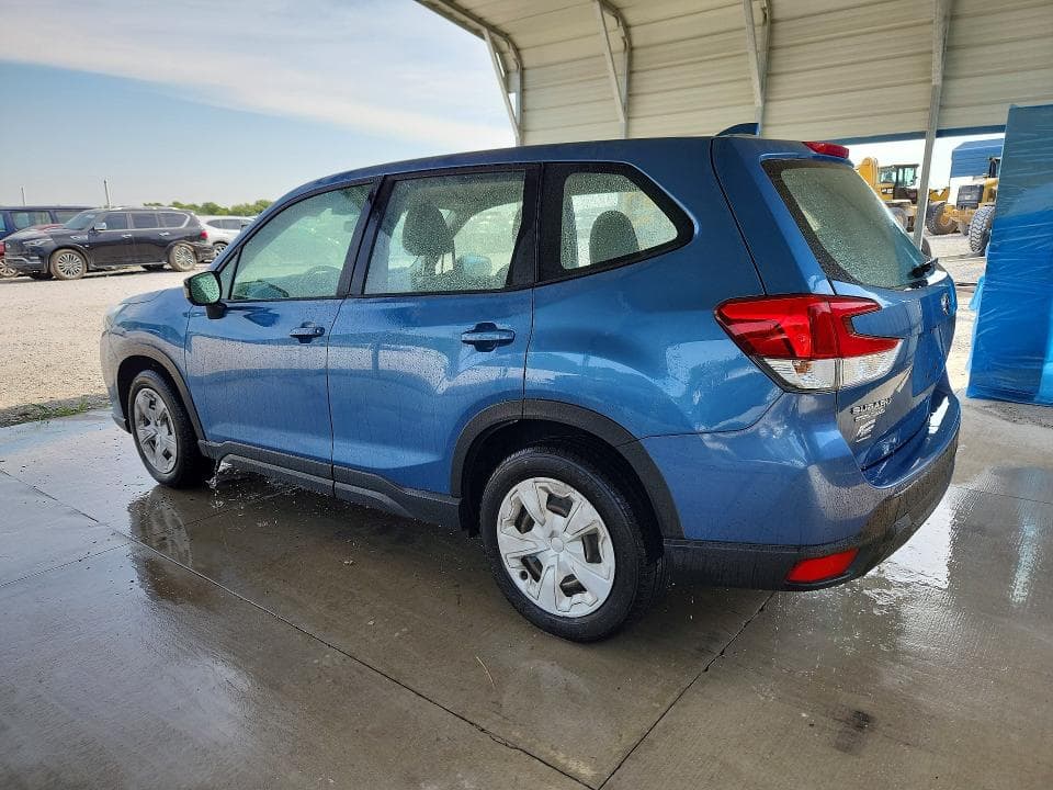 2023 SUBARU FORESTER 2