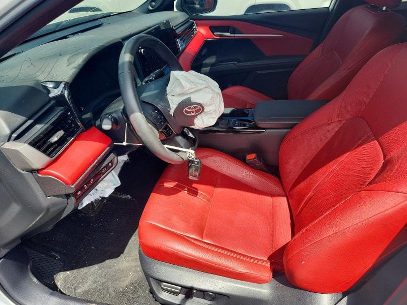 2025 TOYOTA CAMRY XSE 7