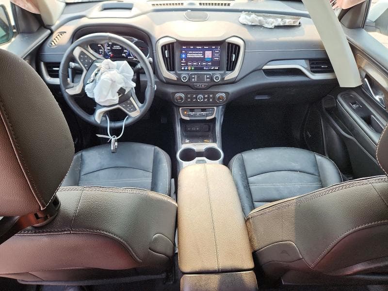 2024 GMC TERRAIN DENALI 8