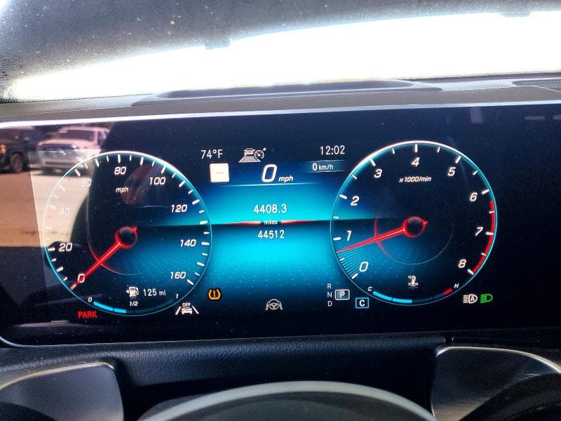 2020 MERCEDES-BENZ GLB 250 4MATIC 9