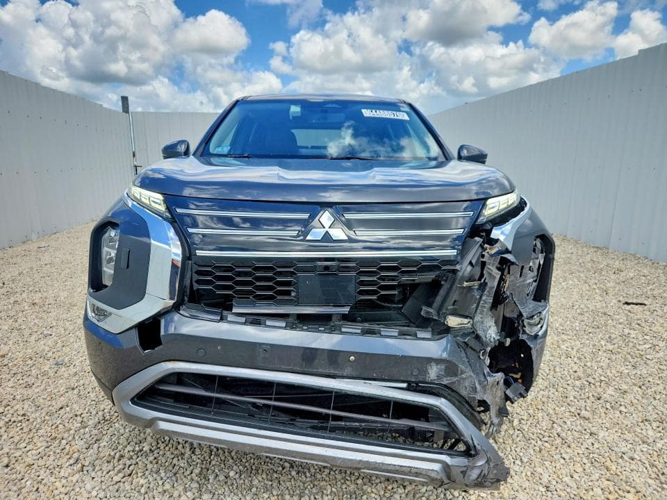 2025 MITSUBISHI OUTLANDER SE 5