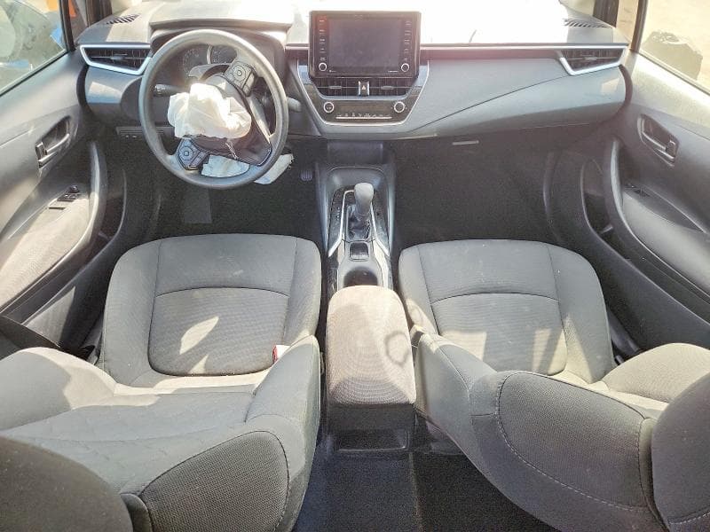 2022 TOYOTA COROLLA LE 8