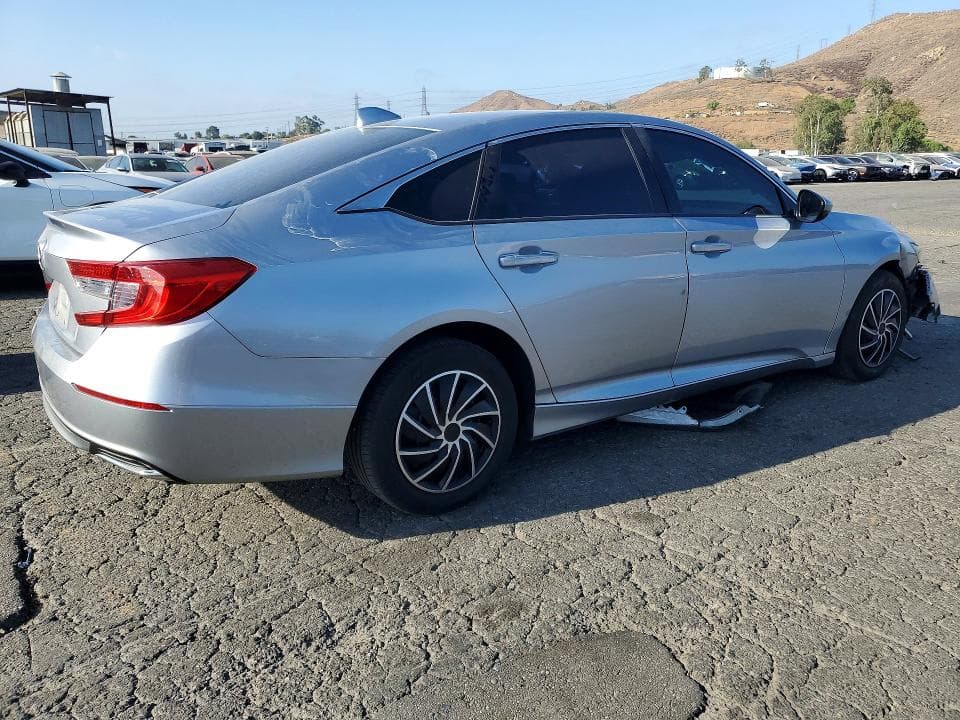 2018 HONDA ACCORD LX 3