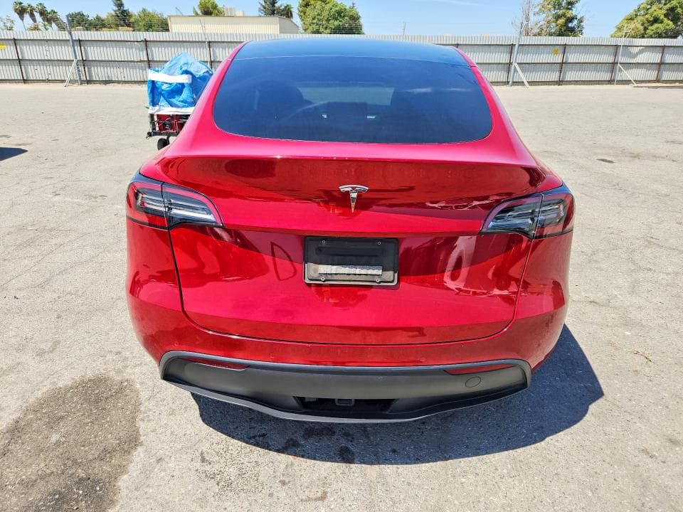2021 TESLA MODEL Y 6