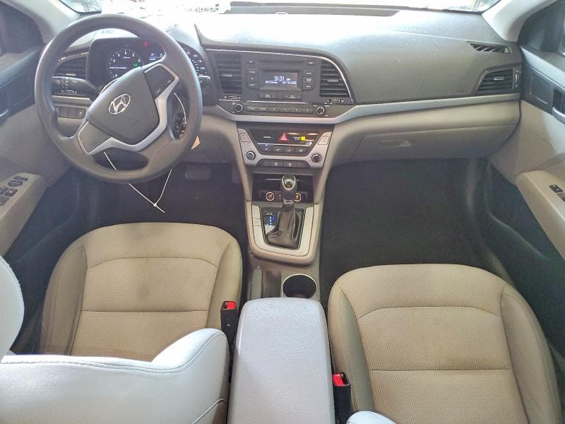 2017 HYUNDAI ELANTRA SE 8