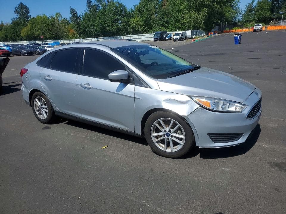 2018 FORD FOCUS SE 4