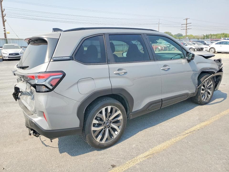 2025 SUBARU FORESTER TOURING 3