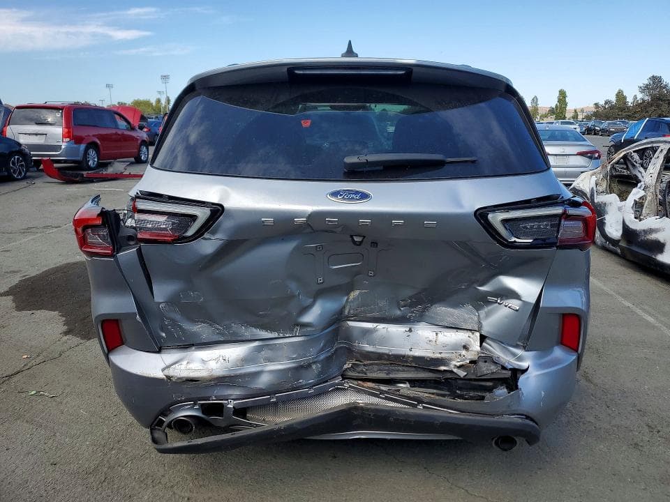 2024 FORD ESCAPE ST LINE 6