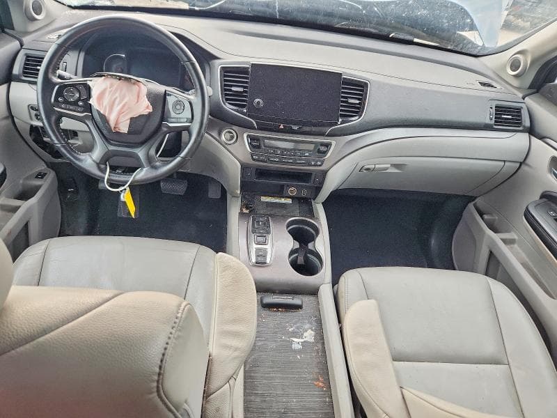 2022 HONDA PILOT SE 8