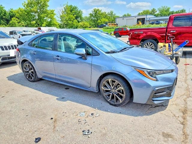 2022 TOYOTA COROLLA SE 4