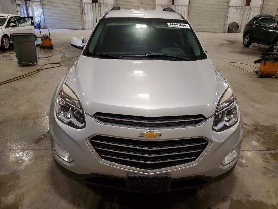 2017 CHEVROLET EQUINOX LT 5