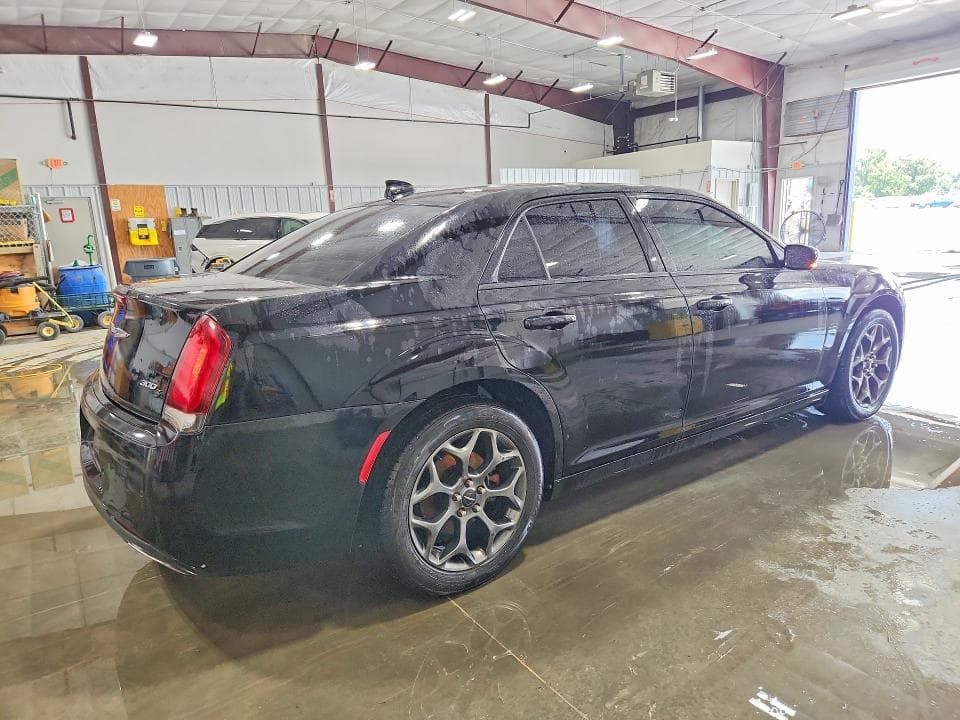 2018 CHRYSLER 300 S 3