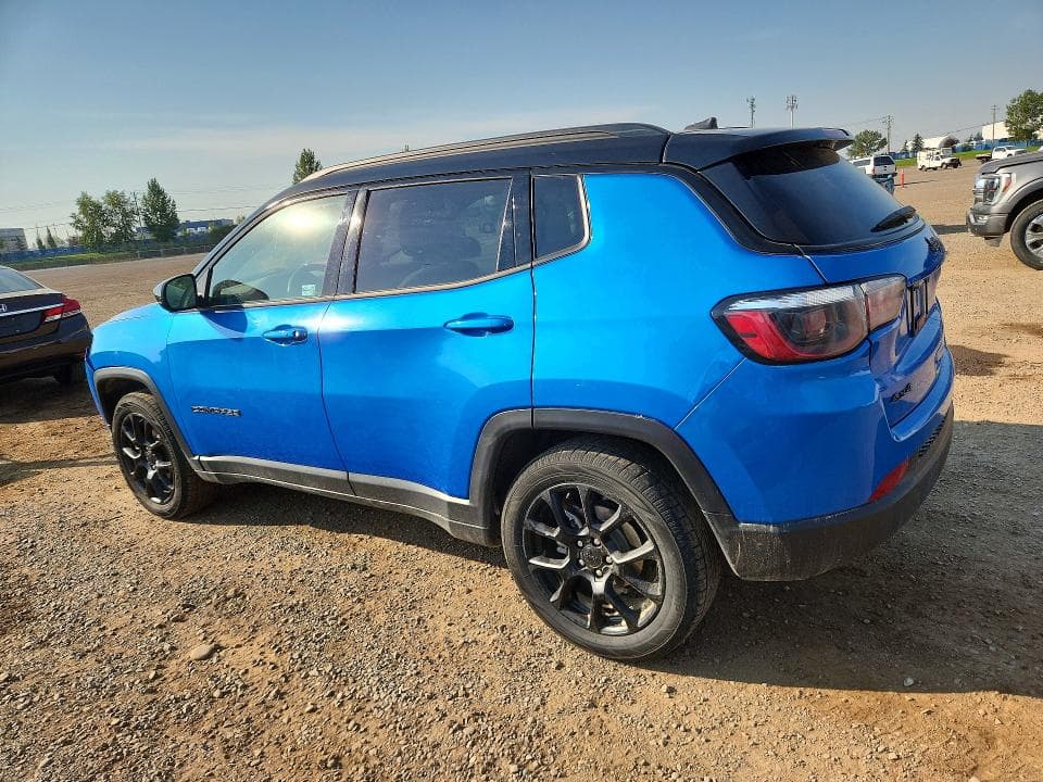 2024 JEEP COMPASS LATITUDE LUX 2