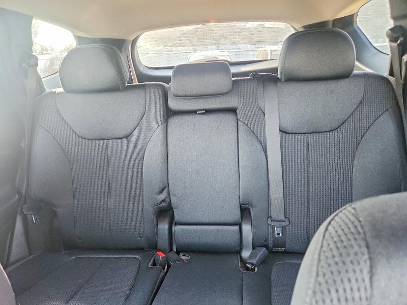 2020 HYUNDAI SANTA FE SE 10