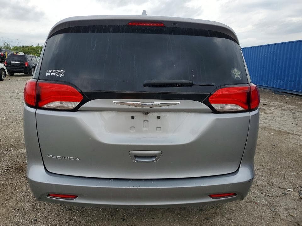 2017 CHRYSLER PACIFICA LX 6