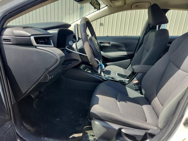 2021 TOYOTA COROLLA LE 7