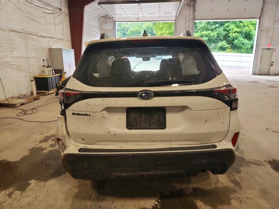 2025 SUBARU FORESTER 6
