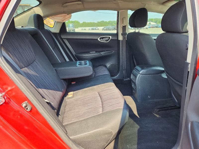 2019 NISSAN SENTRA SV 10
