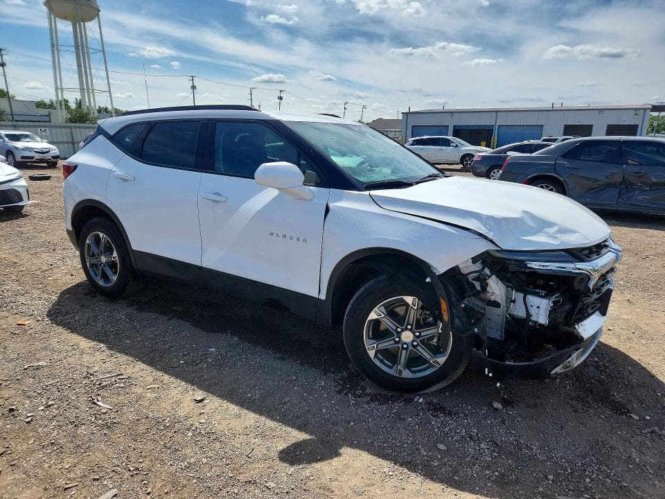 2024 CHEVROLET BLAZER 2LT 4