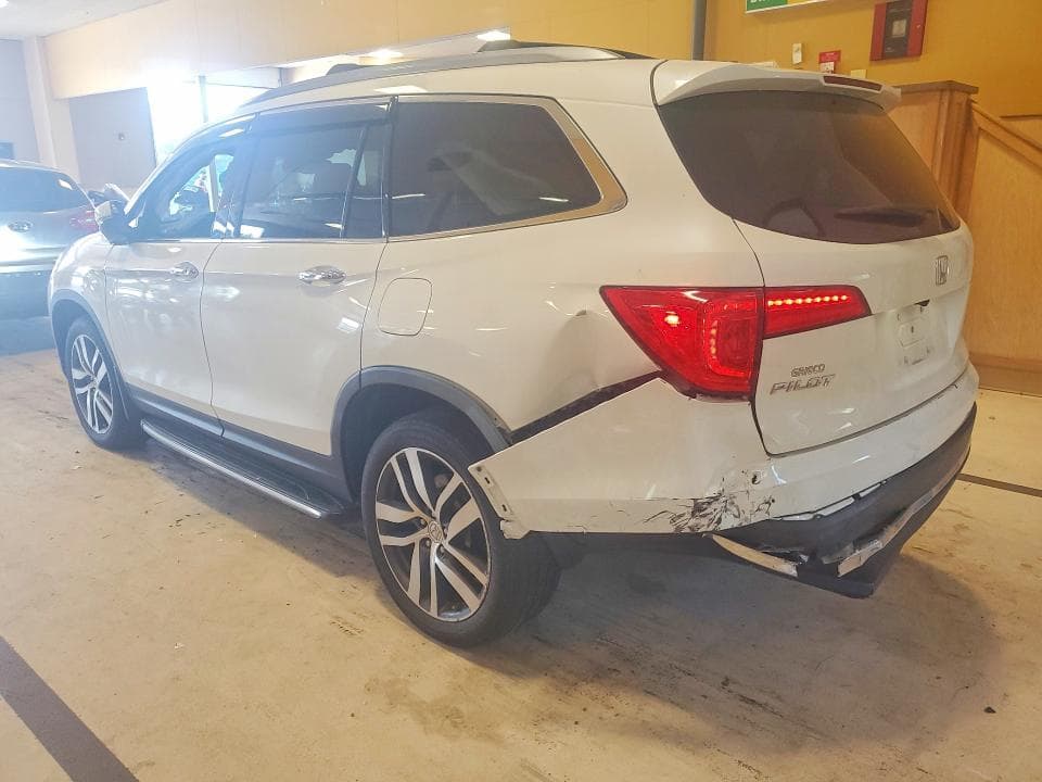 2017 HONDA PILOT ELITE 2