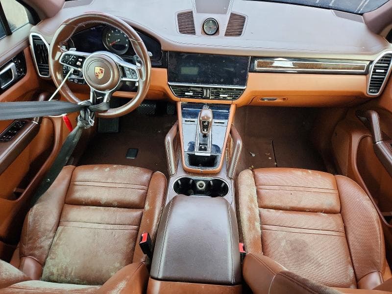 2019 PORSCHE CAYENNE 8