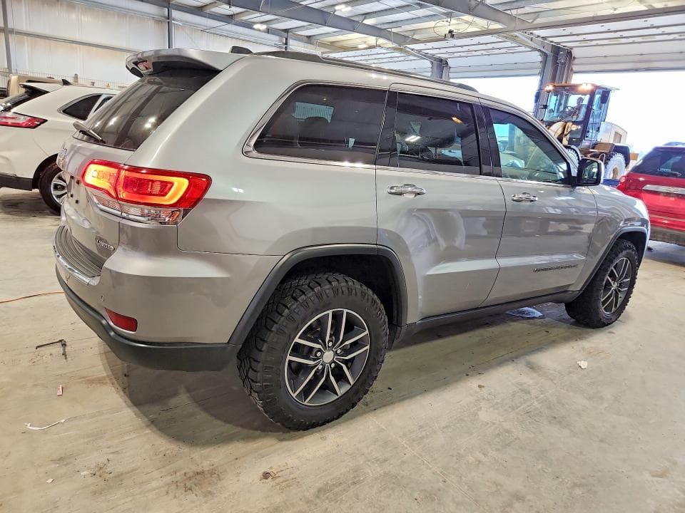 2017 JEEP GRAND CHEROKEE LIMITED 3