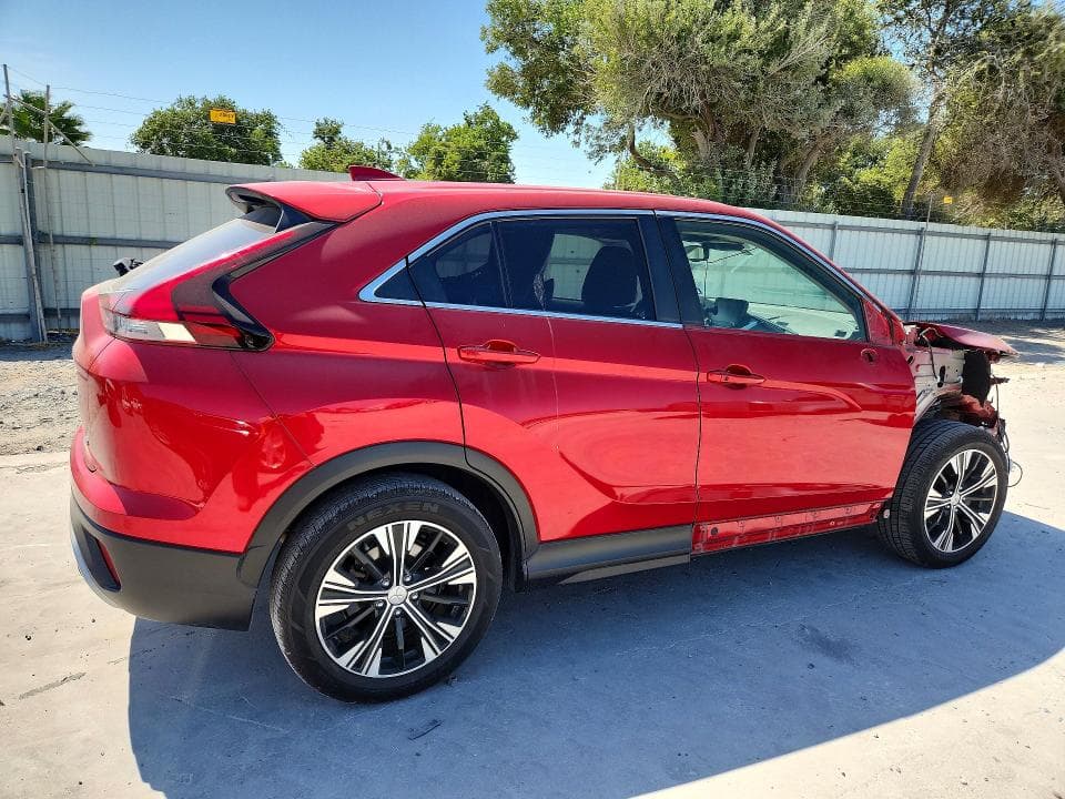 2022 MITSUBISHI ECLIPSE CROSS SE 3