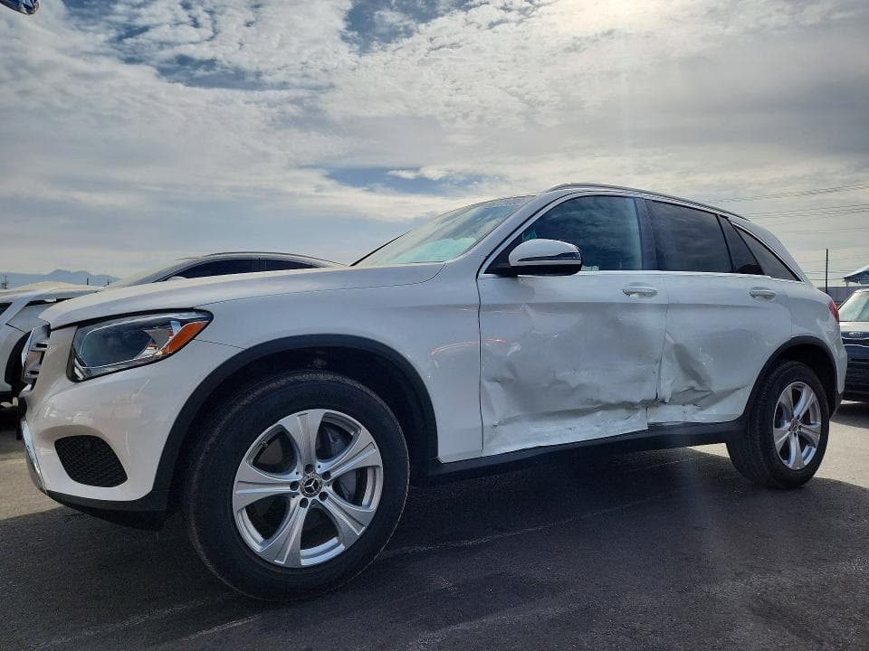 2018 MERCEDES-BENZ GLC 300 - 1