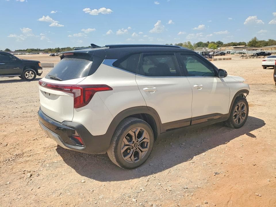 2024 KIA SELTOS S 3