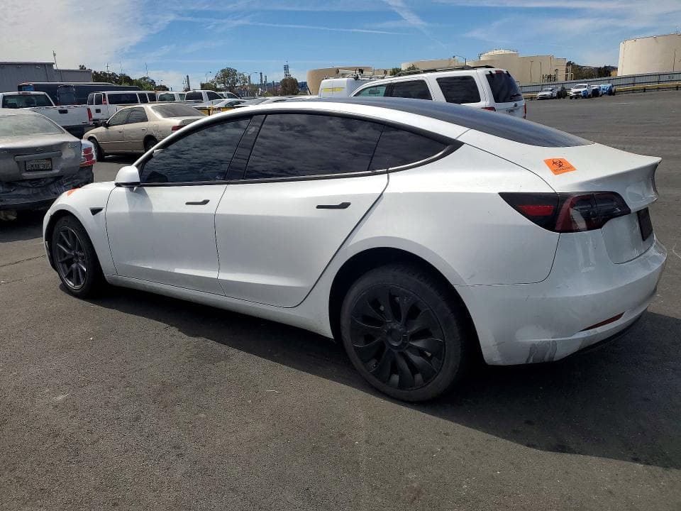 2023 TESLA MODEL 3 2