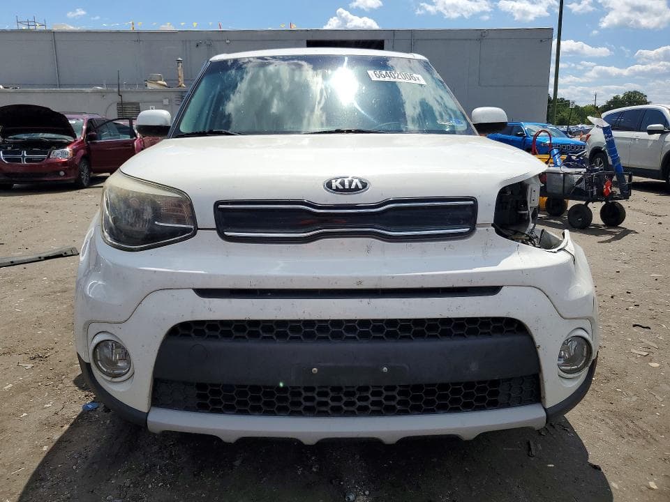 2019 KIA SOUL + 5