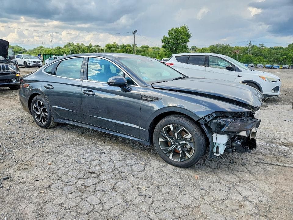 2025 HYUNDAI SONATA SEL 4
