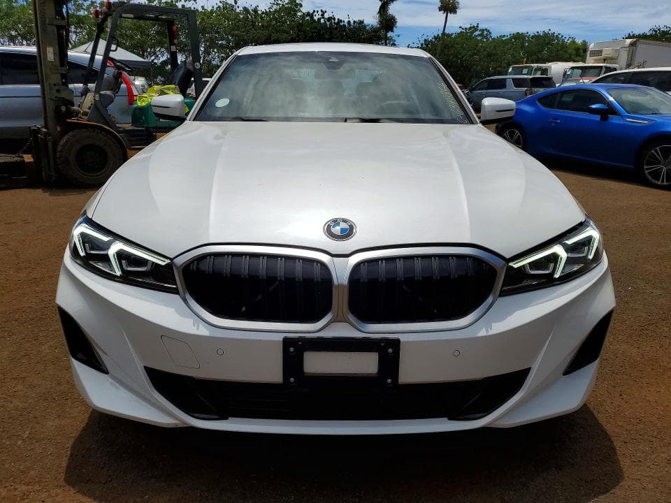 2026 BMW 330XI 5