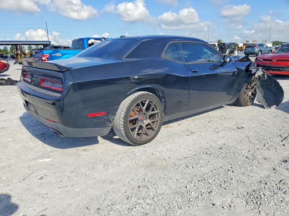 2019 DODGE CHALLENGER SXT 3