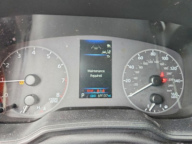 2023 TOYOTA COROLLA LE 9