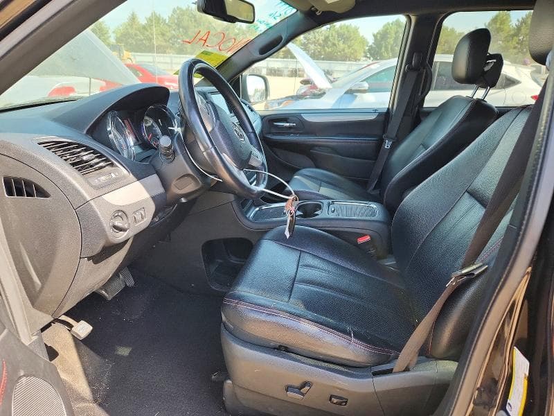 2017 DODGE GRAND CARAVAN GT 7