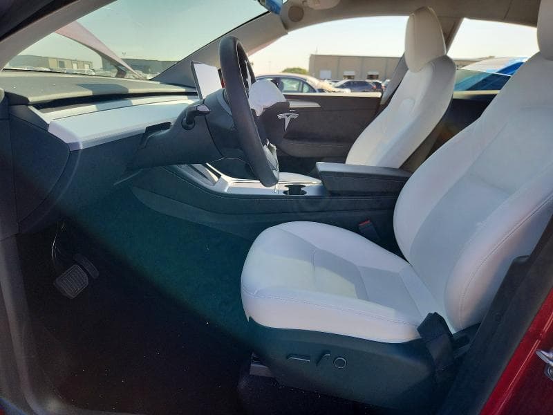 2024 TESLA MODEL Y 7