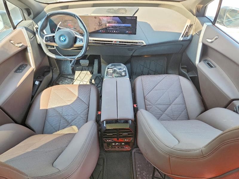 2024 BMW IX XDRIVE50 8